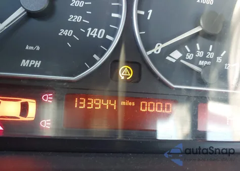 2002 BMW 330Ci из США, поврежденный, VIN WBABN53492JU38919